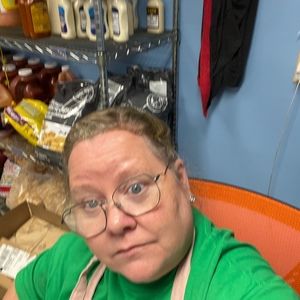 Meet your Posher, Peggy